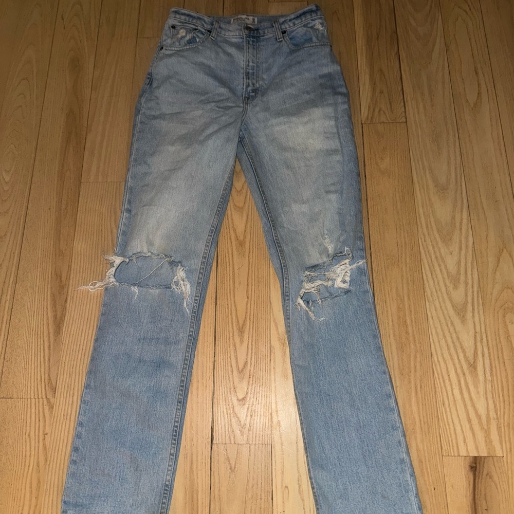 Abercrombie & Fitch Light Blue 90s high rise Straight Leg Jeans